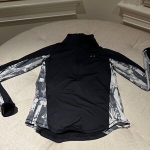 Under Armour Black and Gray Women's Tunic Top